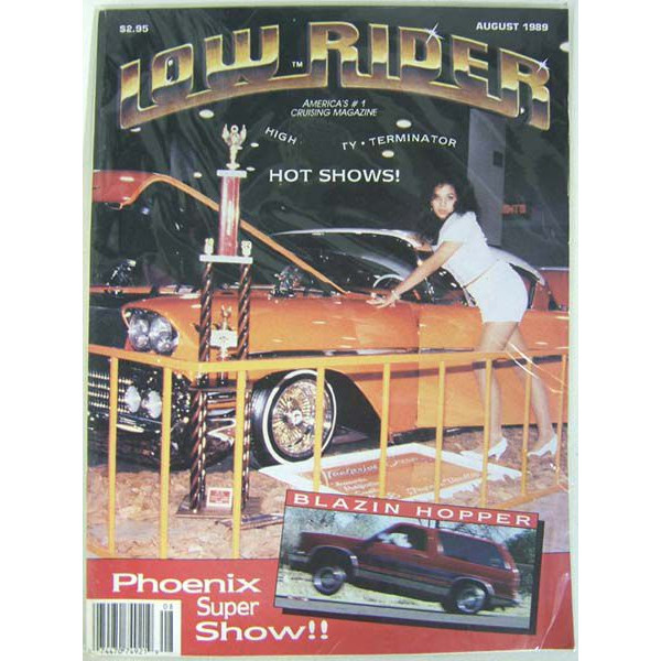 Usエディション 法律騎手マ蛾ジン 19年中8月桂号 Vintage Lowrider Magazine Usa August 19 絶版 ビンテージ 輸入レビュー オートマチック車雑誌 鉄道車両週刊誌 カスタムカー 自動車 雑誌 カスタム 作り替え 絵の具 アメ車 インパラ キャデラック イタリアの首都ガ