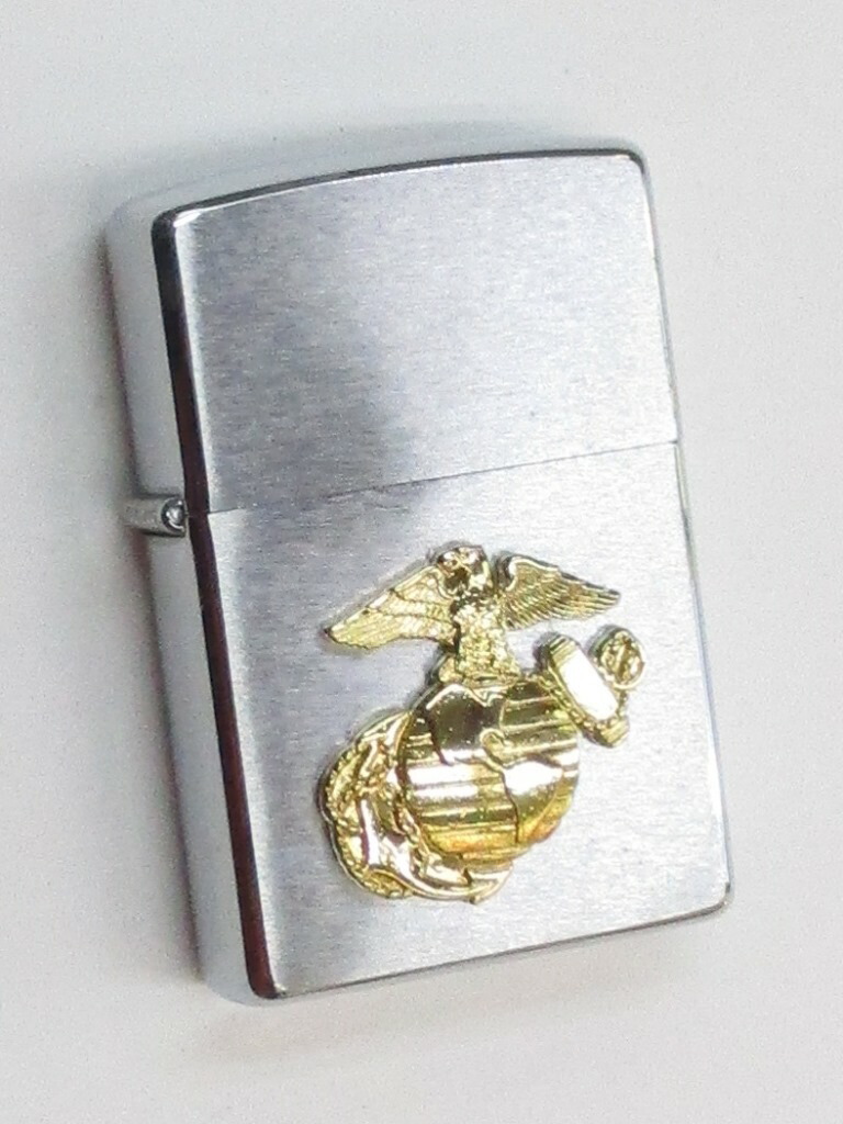【希少品】ZIPPO 湾岸戦争 Desert Shield(デザートシールド) Vintage 90s Zippo Desert Camouflage Lighter Desert Storm