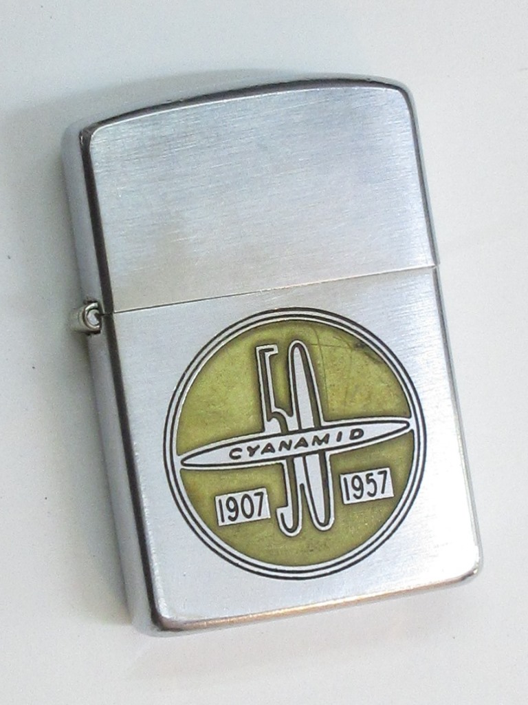 楽天市場】ビンテージZippo ビルディング柄 カナダ製 PATENTED ZIPPO 1950のレア刻印 インナーも同刻印のカナダ製 1950-57年製  VGマイナスクラス 【中古】 (CU-05) : 阿佐ヶ谷 しんかい