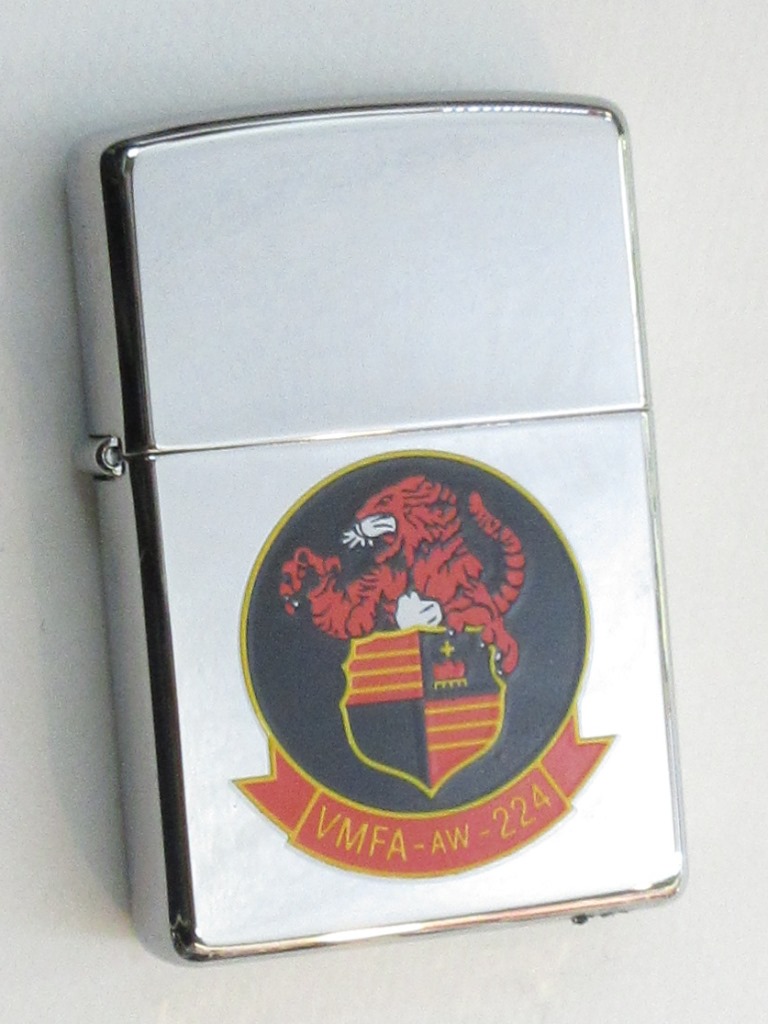 【希少品】ZIPPO 湾岸戦争 Desert Shield(デザートシールド) Vintage 90s Zippo Desert Camouflage Lighter Desert Storm