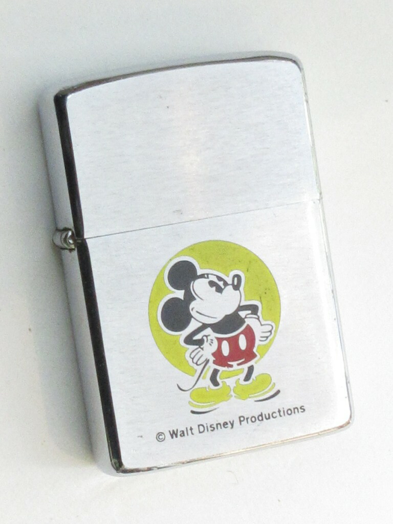 中古 ビンテージ ディズニーペナント・ステッカー・バッチセット！ Disney - 激レア！非売品 WDCC ミッキー BOX入りピンズ 5個