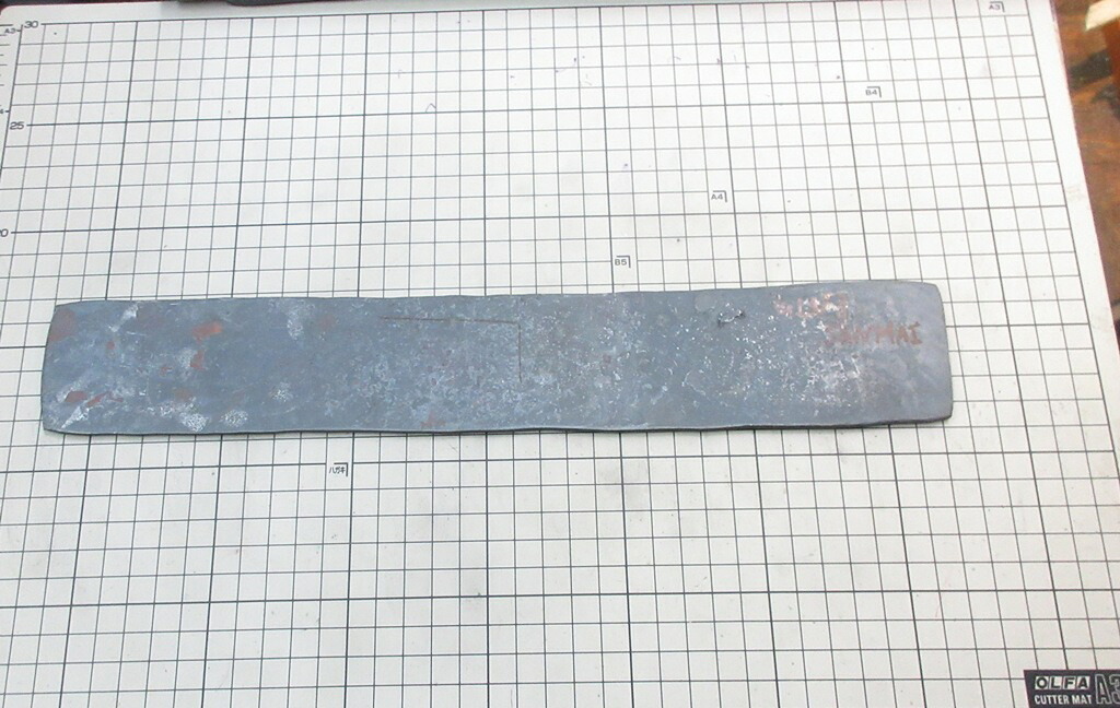 銀紙3号 3層鋼 ステンレス鋼 3.3X50X335mm 酸化被膜付き 歪みあり (MP-57) ナイフ用鋼材｜阿佐ヶ谷　しんかい
