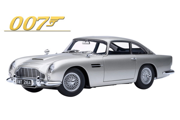 【貨物輸送無料】 AUTOart 1/18 アストンマーチン DB5 「007／ゴールド手の指」 公債証書鉄道車両 成し遂げる品ミニカー 70296