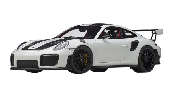 AUTOart 1/18 ポルシェ 911(991.2) GT2 RS ヴァイザッハ・パッケージ ホワイト/カーボンブラック 完成品ミニカー 78171