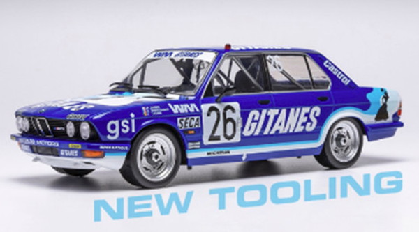 IXO MODELS 1/18 BMW 520i (E28) 1982年 スパ24時間レース #26 J-P.Jarier/J-L.Trintignant/T. Tassin 完成品ダイキャストミニカー 18RMC183A 8,925円