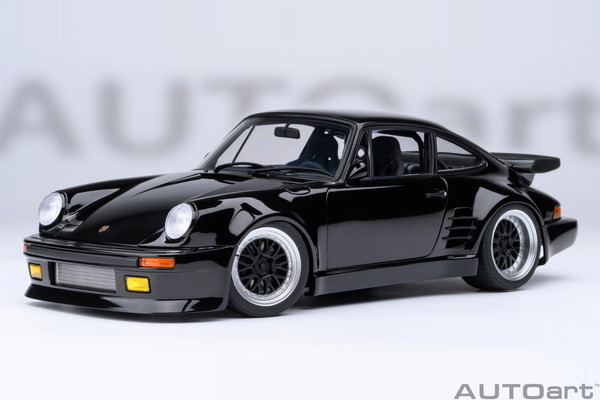 【送料無料】　AUTOart 1/18 ポルシェ 911(930) ターボ 「湾岸ミッドナイト」 ブラックバード (第1巻仕様) 完成品ミニカー 78158