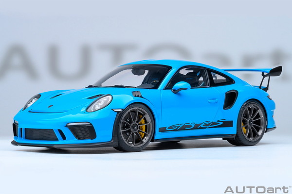 【6月下旬発売予定を組む】 【貨物輸送無料】 AUTOart 1/18 ポルシェ 911 (991.2) GT3 RS ともし火青碧 研ぎ澄ます品ミニカー 78182
