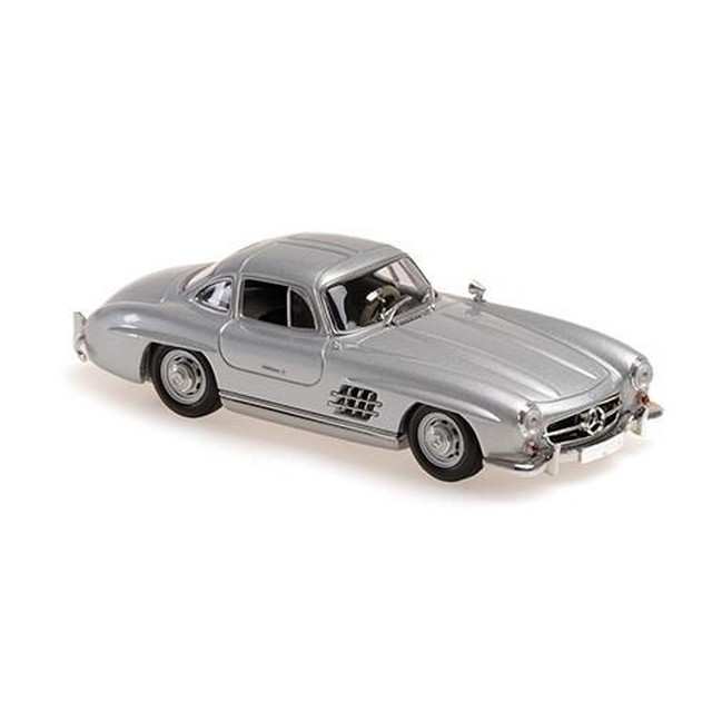 Maxichamps 1/43 メルセデスベンツ 300 SL (W198 I) 1955 シルバー 完成品ダイキャストミニカー 940039000