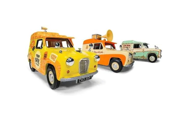 CORGI 1/43 ウォレス & グルミット オースティン A35 バン コレクション チーズ プリーズ、トップバン、スピック & スパンモービル 完成品ダイキャストミニカー CGCC80505