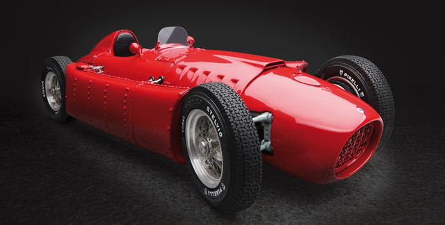 【貨物輸送無料】 CMC 1/18 ランチア D50 1954年-1955 研ぎ澄ます品ダイキャストミニカー M175