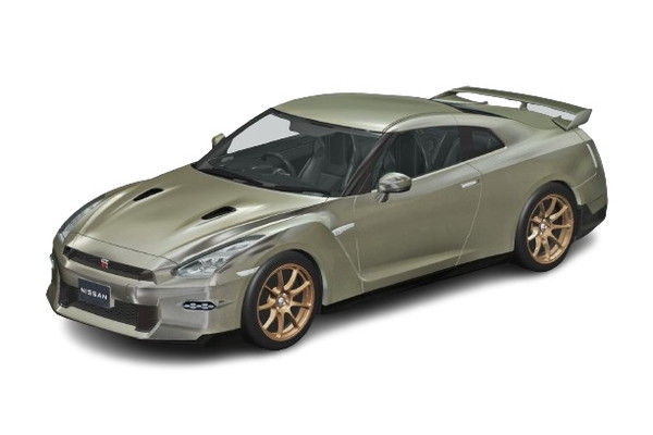 アオシマ　R35 GT-R 1/24 スナップキット　完成品 アオシマ】楽プラ スナップキット No.3-UM)1/32 ニッサン R35
