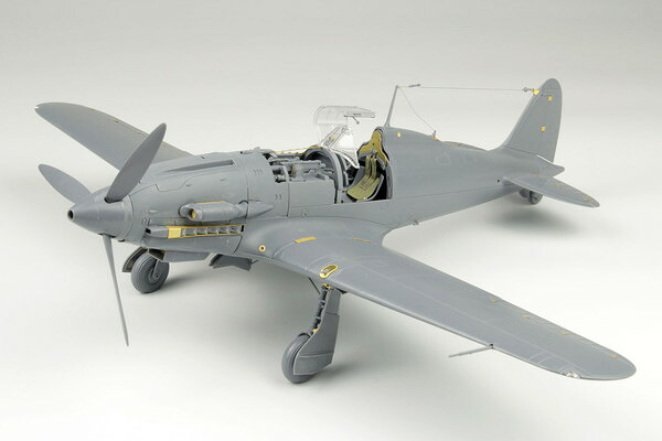 イタレリ 1/32 イタリア空軍 マッキ MC.202 フォルゴーレ エッチングパーツ付属 プラモデル IT2518SP 10,868円