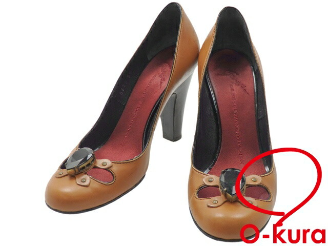 old pump shoes