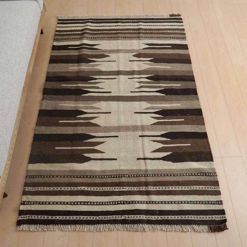 イラン・シラーズ産 キリム リビングサイズ 203×133cm 手織り ラグ ウール 100% 夏用 洗える ダイニング ベッドルーム ホットカーペット対応 床暖房対応 ラグマット 絨毯 キリム柄 kilim （品番:KL-801）