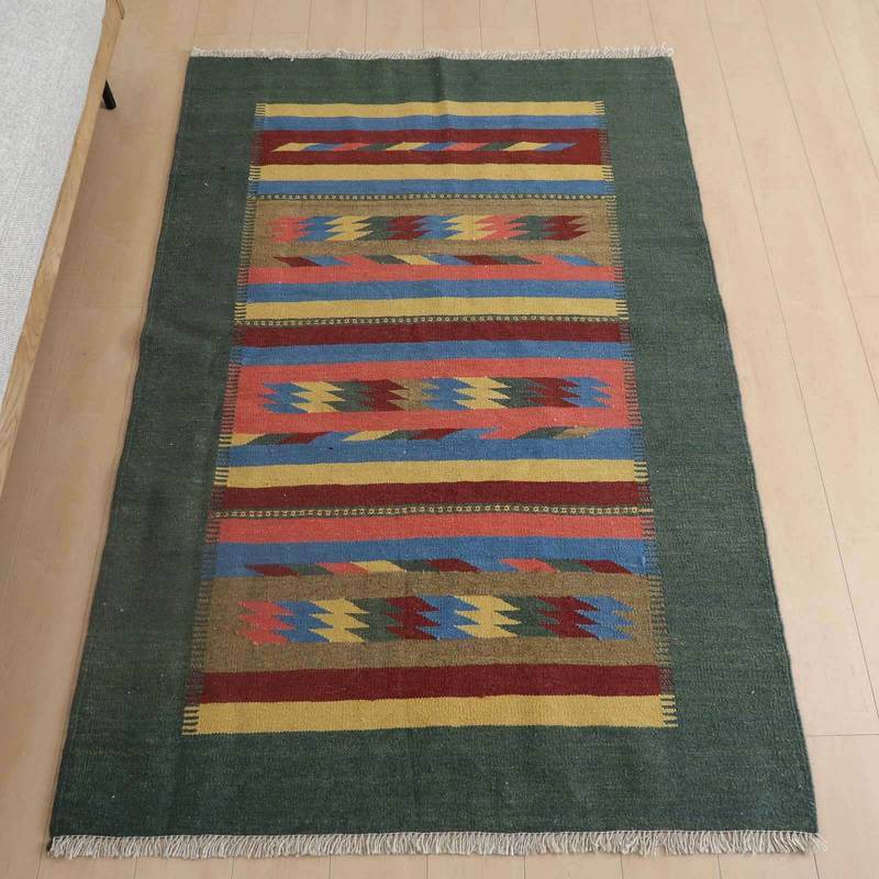 イラン・シラーズ産 キリム リビングサイズ 187×123cm 手織り ラグ ウール 100% 夏用 洗える ダイニング ベッドルーム ホットカーペット対応 床暖房対応 ラグマット 絨毯 キリム柄 kilim （品番:KL-876）