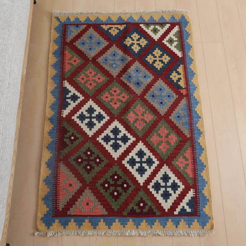 イラン・シラーズ産 キリム アクセントサイズ 146&times;99cm 手織り ラグ ウール 100% おしゃれ 北欧 ナチュラル 洗える リビング ダイニング ホットカーペット対応 床暖房対応 ラグマット 絨毯 キリム柄 kilim （品番:KM-1005）｜キリム＆絨毯・オリエンタルムーン