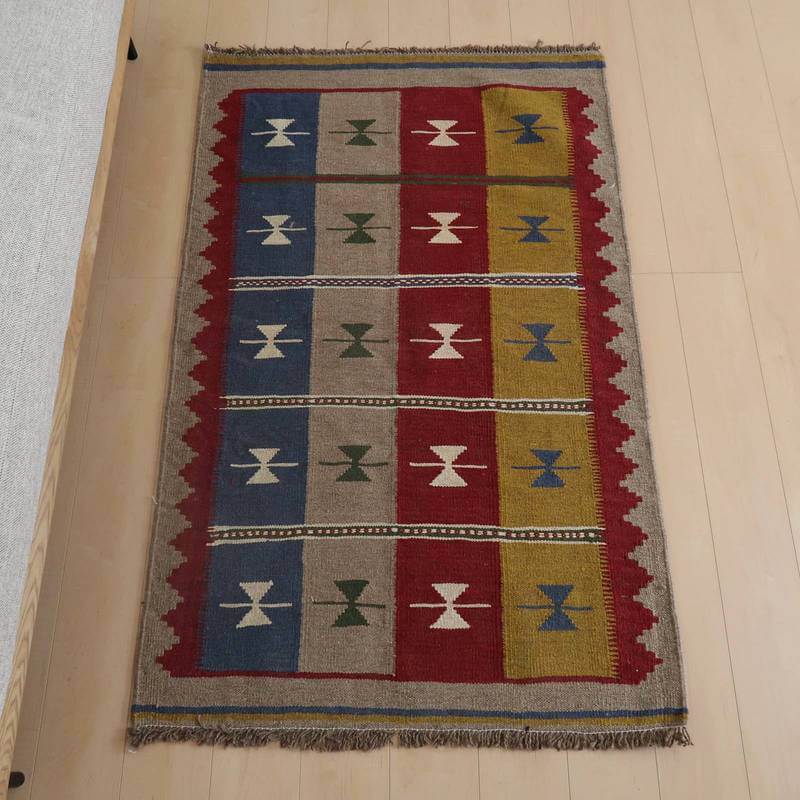 イラン・シラーズ産 キリム アクセントサイズ 153&times;97cm 手織り ラグ ウール 100% おしゃれ 北欧 ナチュラル 洗える リビング ダイニング ホットカーペット対応 床暖房対応 ラグマット 絨毯 キリム柄 kilim （品番:KM-855）｜キリム＆絨毯・オリエンタルムーン