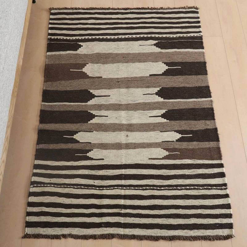 イラン・シラーズ産 キリム アクセントサイズ 151×106cm 手織り ラグ ウール 100% おしゃれ 北欧 ナチュラル 洗える リビング ダイニング ベッドルーム ラグマット 絨毯 キリム柄 kilim (品番:KM-949)|キリム&絨毯・オリエンタルムーン