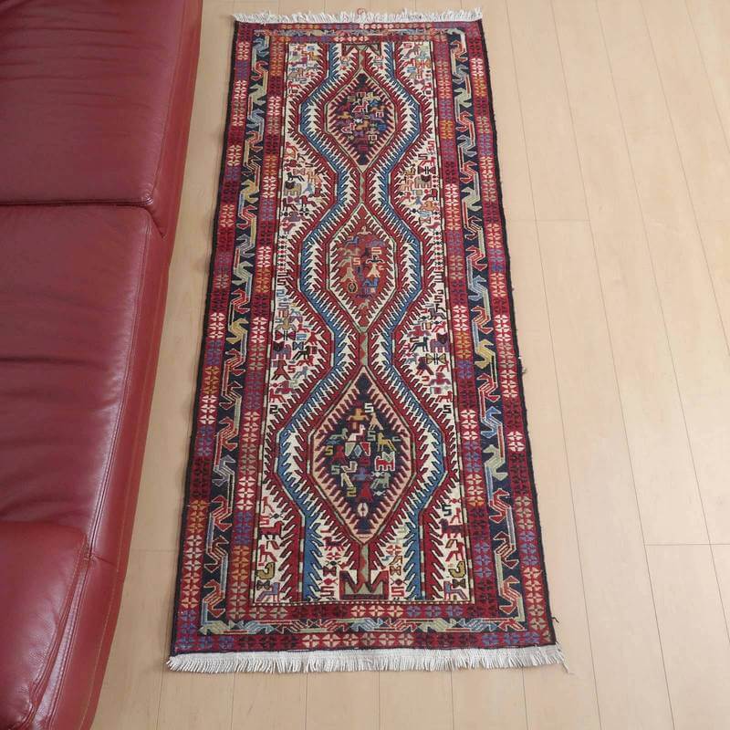 イラン・アゼルバイジャン産 キリム 細長 ランナー 193×82cm 手織り ラグ ウール 100% 洗える キッチンマット 廊下敷 ベッドサイド ロングラグ ホットカーペット対応 床暖房対応 ラグマット 絨毯 キリム柄 kilim 赤 (品番:KR-503)|キリム&絨毯・オリエンタルムーン