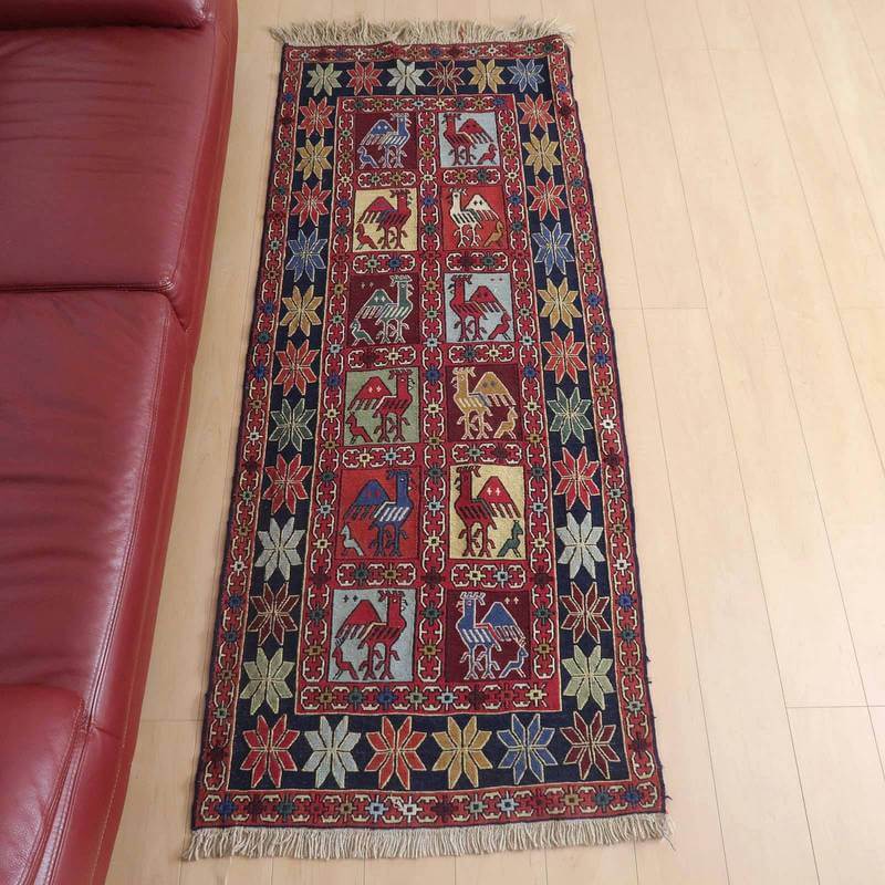 イラン・アゼルバイジャン産 キリム 細長 ランナー 203×80cm 手織り ラグ ウール 100% 洗える キッチンマット 廊下敷 ベッドサイド ロングラグ ホットカーペット対応 床暖房対応 ラグマット 絨毯 キリム柄 kilim 赤 (品番:KR-510)|キリム&絨毯・オリエンタルムーン