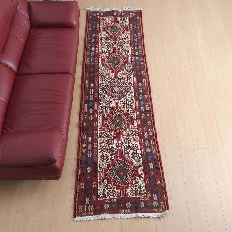 イラン・アゼルバイジャン産 キリム 細長 ランナー 298×84cm 手織り ラグ ウール 100% 洗える キッチンマット 廊下敷 ベッドサイド ロングラグ ホットカーペット対応 床暖房対応 ラグマット 絨毯 キリム柄 kilim 赤 (品番:KR-521)|キリム&絨毯・オリエンタルムーン