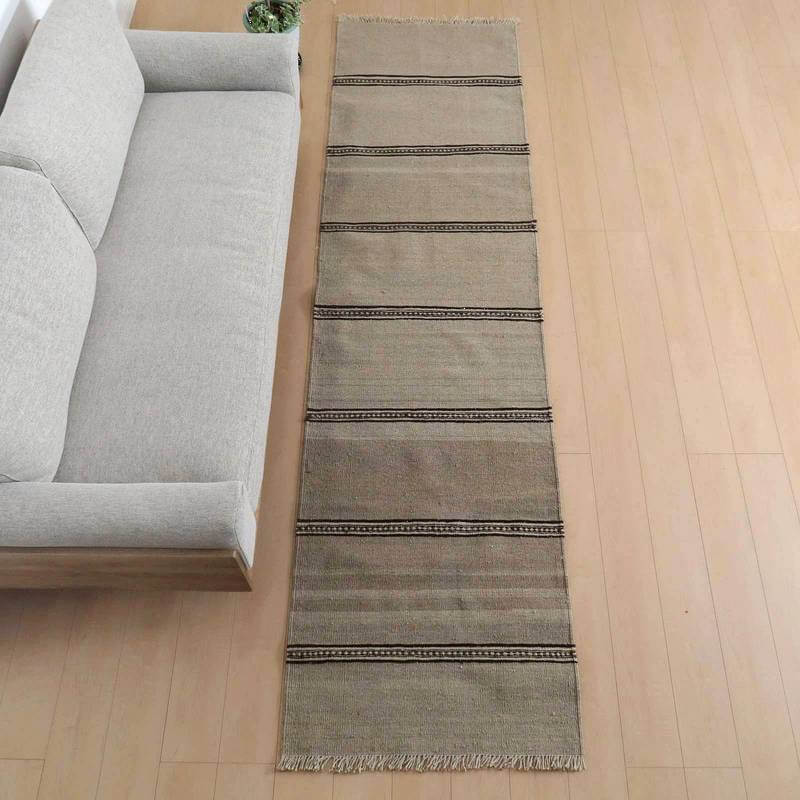 イラン・シラーズ産 キリム 細長 ランナー 300×79cm 手織り ラグ ウール 100% 洗える キッチンマット 廊下敷 ベッドサイド ロングラグ ホットカーペット対応 床暖房対応 ラグマット 絨毯 キリム柄 kilim（品番:KR-961）