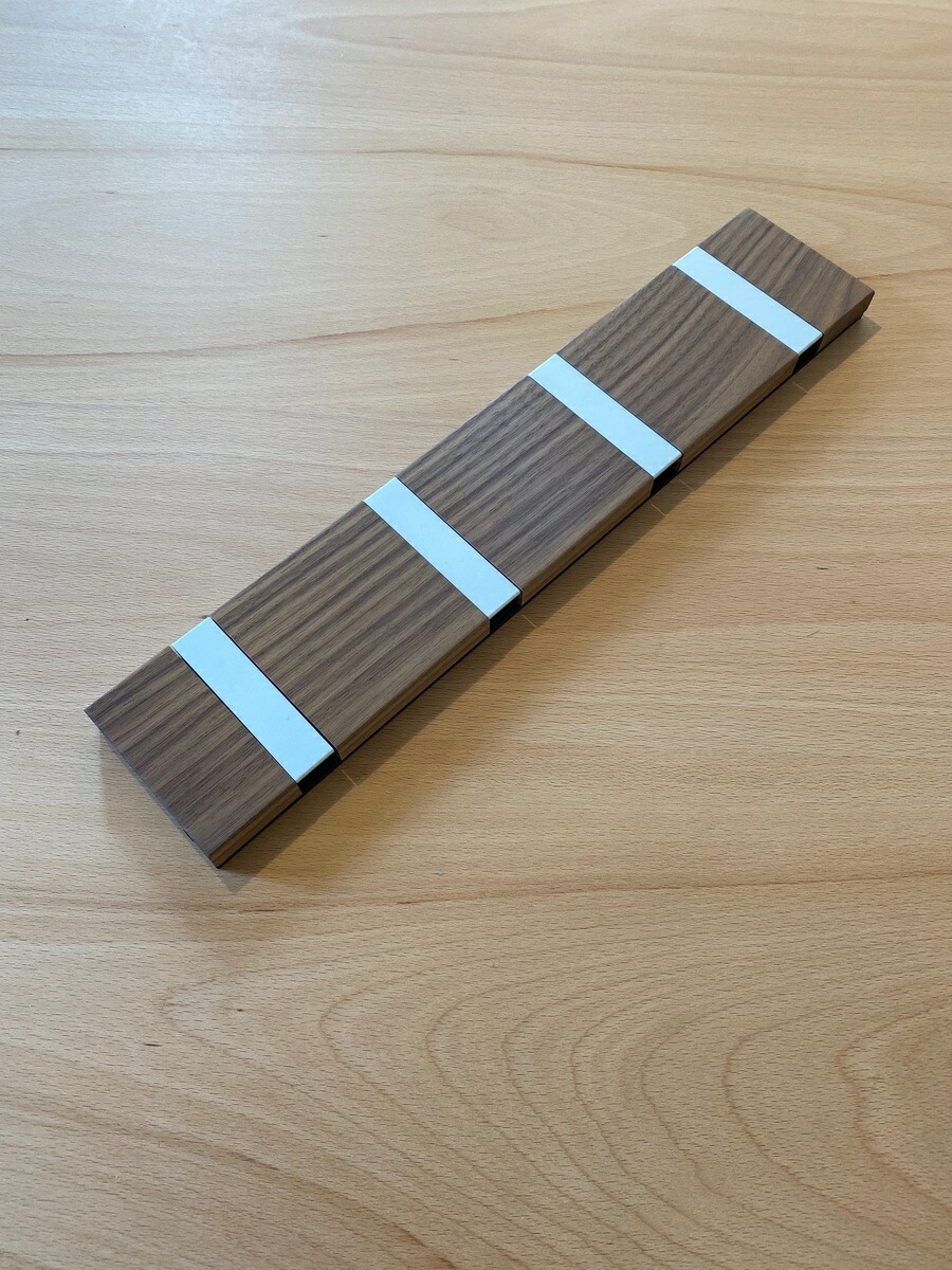 KNAX ウォールフック コートフック ホリゾンスタイル 4フック オーク KNAX コートフック ホリゾンスタイル 4フック オーク グレー 【公式通販】