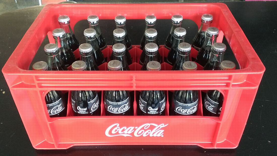 楽天市場 なつかしの瓶コーラ ケースも付属します 業務用 コカコーラ ゼロ 190ml 24本 1ケース Coca Cola Zero メール便不可 日本オアシス株式会社