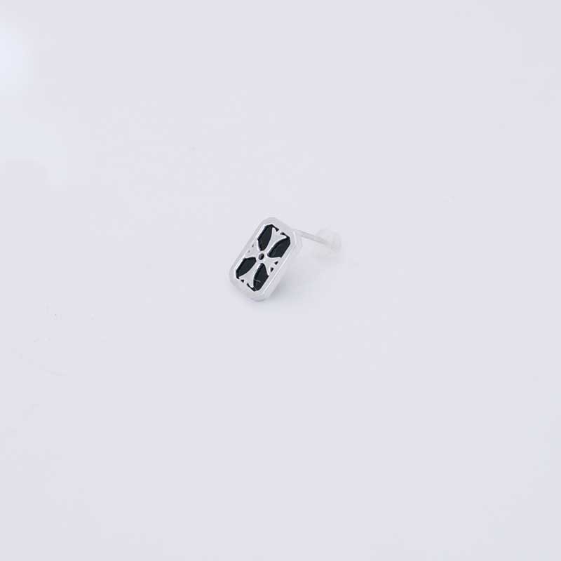 ピアス メンズピアス メンズ オニキス K10 K10WG K10白いことゴールド 寄りあい 華燭の典 ワンポイント宝飾品 兄ちゃん オシャレ 差し上げ物 白いことゴールド