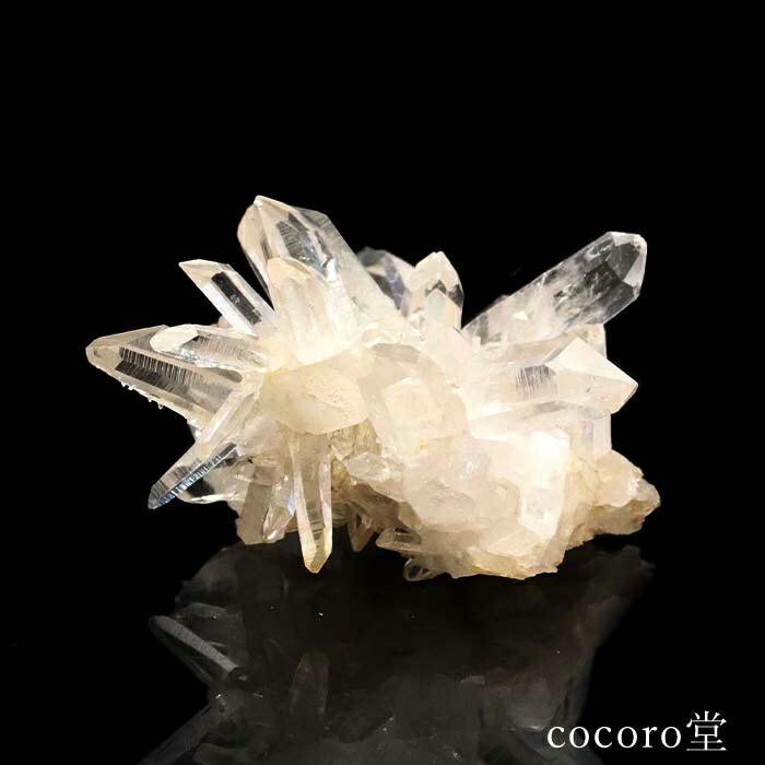 天然石 パワーストーン 【一点もの】 チベット産 ヒマラヤ水晶 レインボー入り クラスター 原石 置き物 サイズ：約104×112×高さ60mm 重さ：約378g レディース メンズ 勝負 恋愛 【メール便不可】