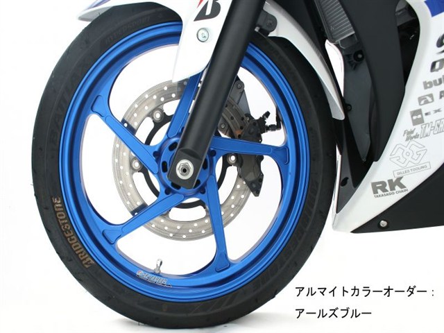要納期確認 GALE SPEED アクティブ F 300-17 GLD [TYPE-GP1S] YZF-R25 15-20/MT-25/MT-03 16-19*ABS不可 28835027