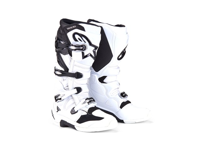 在庫有り アルパインスターズ TECH7 WHT/BLK(21) 6 (25.0cm) 2012025-21-6｜OCC　netshop