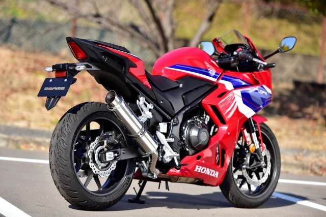 CBR400R 8BL-NC65 マフラー BEAMS ビームス R-EVO2 スリップオン ステンレスサイレンサー 政府認証 G1024-54-P6J｜OCC　netshop