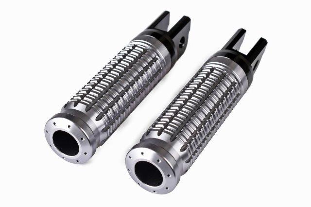 SPEEDRA スピードラ アルミ削り出し フットペグ AHDFP01TM ハーレーダビッドソンRH1250S スポーツスターSFXBRS ソフテイルブレイクアウト114FXS
