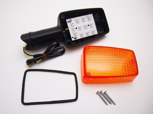 CB750F LEDウインカーフロント(左) ドレミコレクション 23077 6,554円