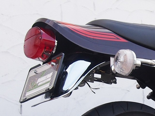 Z900RS Z1 STD鉄メッキリアフェンダー赤ランプセット ドレミコレクション 35114