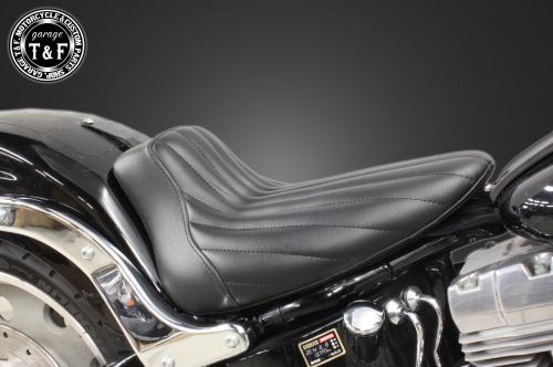 在庫有り T&F ティーアンドエフ Harley-Davidson ハーレーダビッドソン ソフテイル(SOFTAIL)200ワイドタイヤ用 シングルシート(バーチカル) STST20｜OCC　netshop