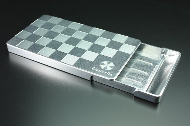 GILD DESIGN ギルドデザイン GM-152 削り出し名刺入れ BIOHAZARD [ichimatsu Umbrella] 49072｜OCC　netshop