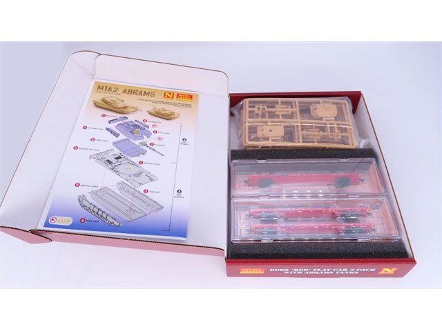 在庫有り 正規品 KATO カトー Nゲージ (N）フラットカー DODX M1ｴｲﾌﾞﾗﾑｽ戦車輸送 3両セット 0398302214