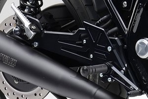 モリワキエンジニアリング MORIWAKI バックステップキット 4ポジション BLK CB1100 10-16 CB1100EX 14-16 05060-2B1G1-01|OCC netshop