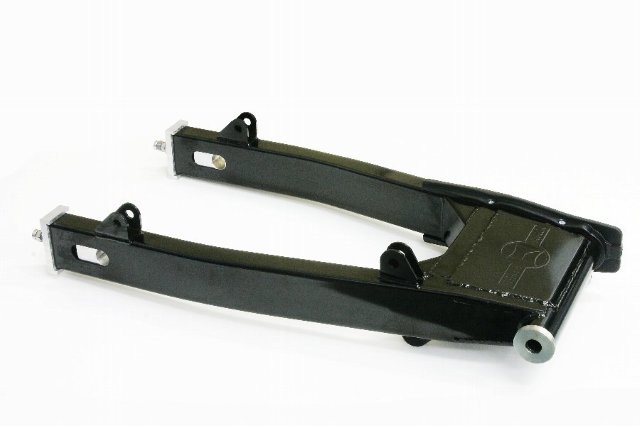 モリワキエンジニアリング MORIWAKI スイングアーム 角鉄4.5inchブラック Z2(750RS)/Z1000MK2/Z1-R 05220-10201-20