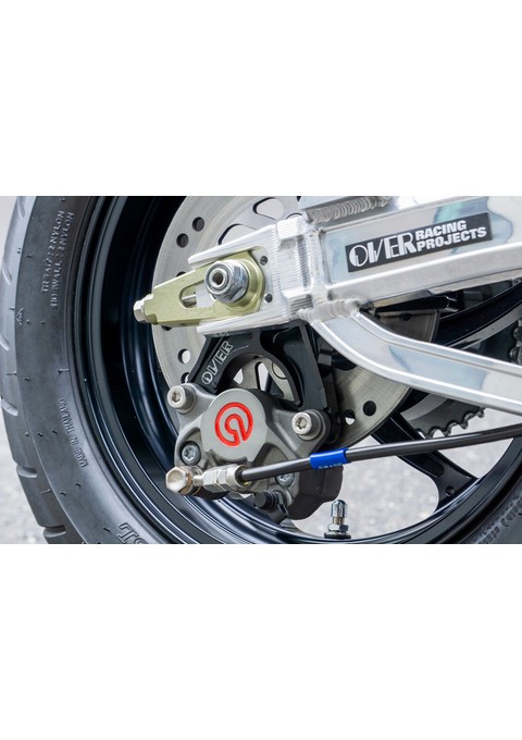 Rキャリパーサポート ブレンボ2P(カニ) ロワーマウント(下側) BLK DAX125(22-23)(24-) オーヴァー オーバー OVER レーシング 83-123-21B|OCC netshop