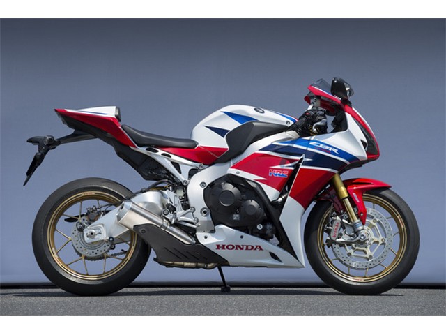 Yamamoto ヤマモトレーシング マフラー CBR1000RR SLIP-ON TYPE-D 2014年~2016年 11011-01NTD