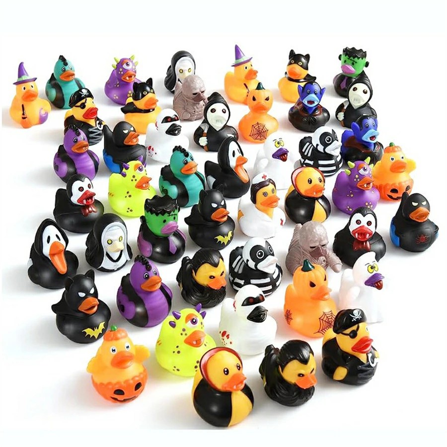 50個セット ランダム6CM ハロウィンダック パーティー プレゼント キーキー声 水遊び おもちゃのアヒル 鬼節 アヒルのひな アヒル