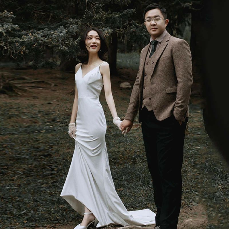 ウェディングドレス キャミソールタイプ 結婚式ドレス Vネック 背中空き wedding dress ファスナータイプ  ゆったり  人魚型 前撮り 後