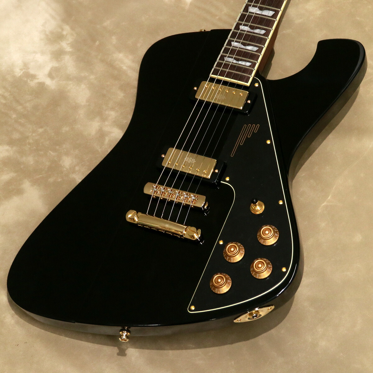 Baum Guitars Backwing, Pure Black【シリアルNo: BW 00207】