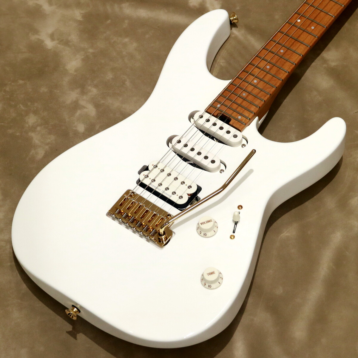 楽天市場】Charvel Pro-Mod DK24 HSS 2PT CM -Snow White- 新品