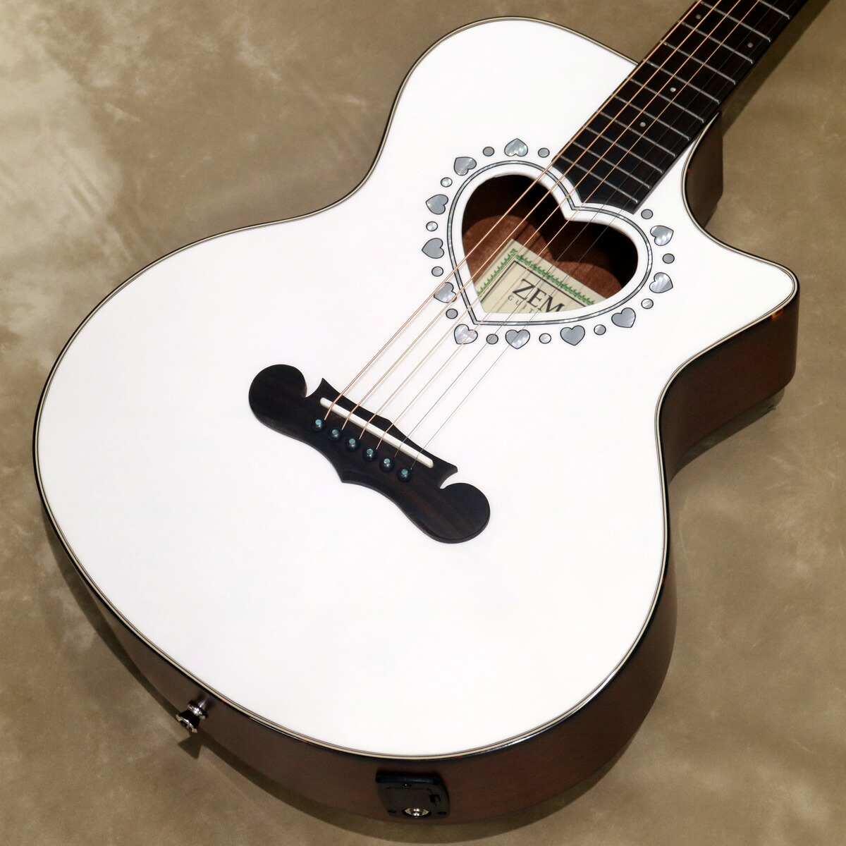 Zemaitis ( ゼマイティス ) CAM-90HCW, Gloss White Mother of Pearl｜御茶ノ水 楽器センター