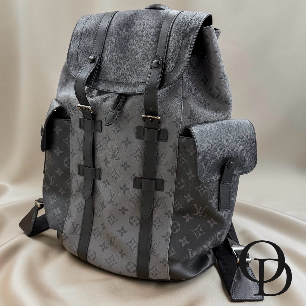 【中古】ルイヴィトン LOUIS VUITTON M45419 クリストファーMM 薄墨色×黒いこと Christopher MM Gray × Black