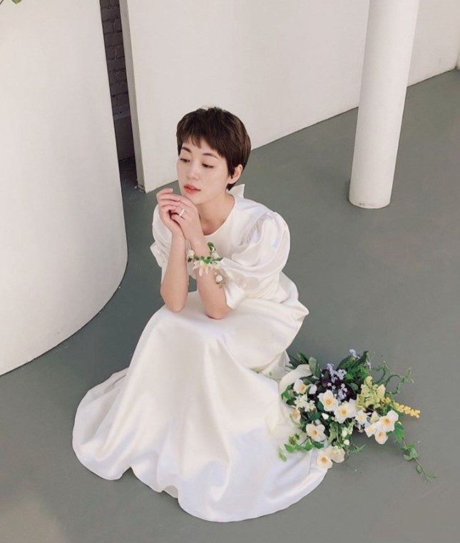 ウエディングドレス二次会ドレス大きいサイズ結婚式/二次会ドレス半袖Vネックウェディングドレスウエディングドレスゆったりタイプトレーンドレスレディース前撮り後撮り発表会袖口ゆったりタイプXS〜XL送料無料